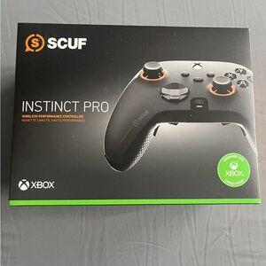 Open box, occasionally used. Wireless. Designed for Xbox.